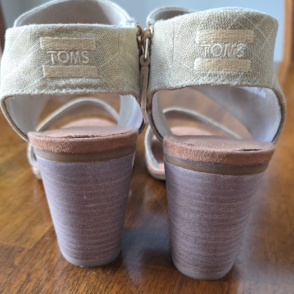 Tom's Majorca Champagne Gold Women's Heeled Sandals - Picture 2 of 11
